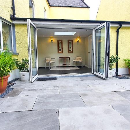 Rose House Villa Glenarm Kültér fotó